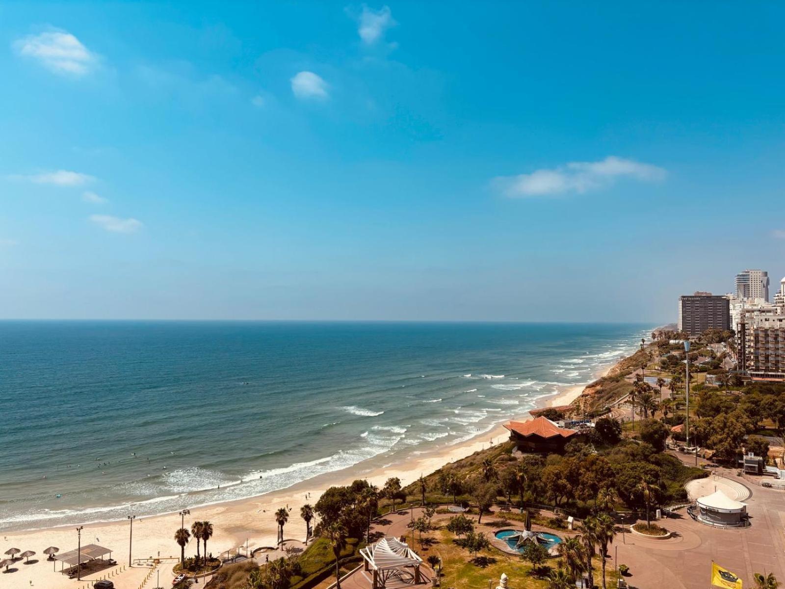 Sea-Front Apartment Netanya Exterior foto